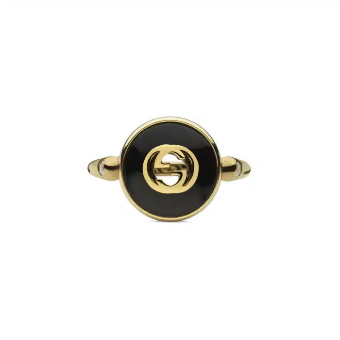 Gucci Interlocking YBC786547001 - Gioielleria Casavola di Noci - anello in oro giallo con pietra onice nera e diamanti - immagine frontale